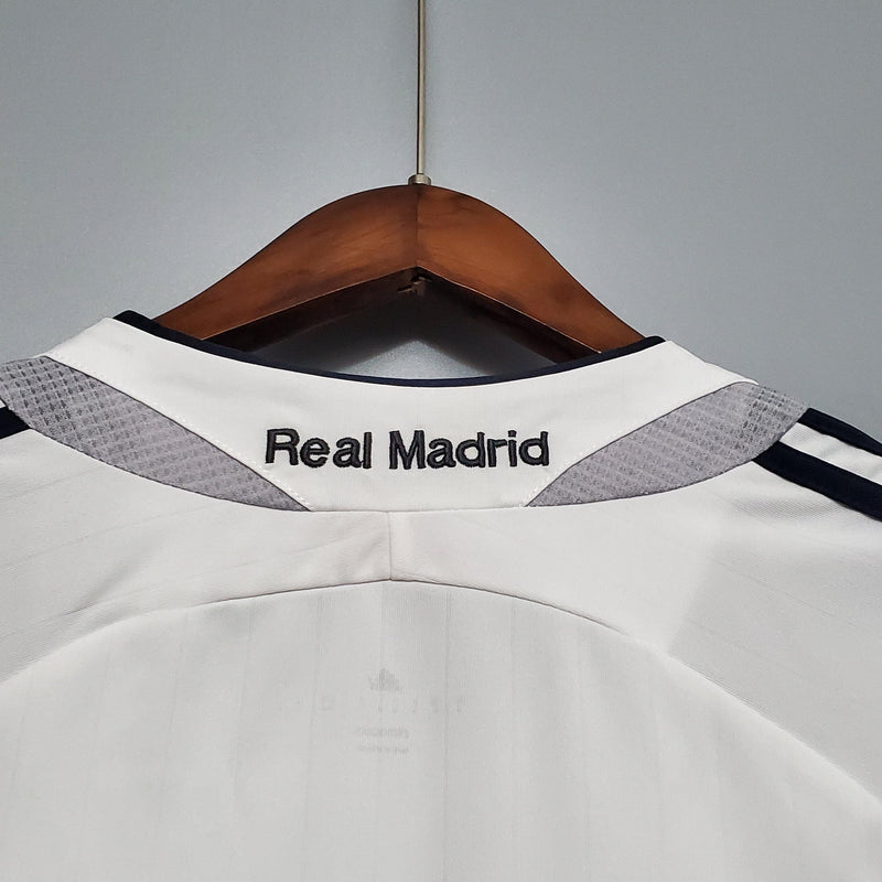 Camisa Retrô Real Madrid 2006/07 Home