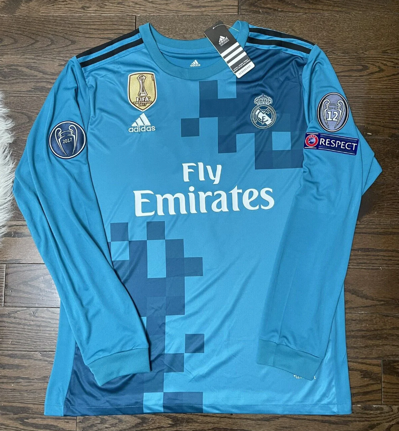 Camisa Retrô Real Madrid Manga Longa 2017/18 Third