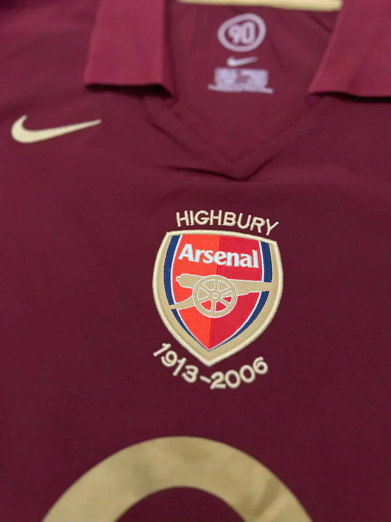 Camisa Retrô Arsenal 2005/06 Home