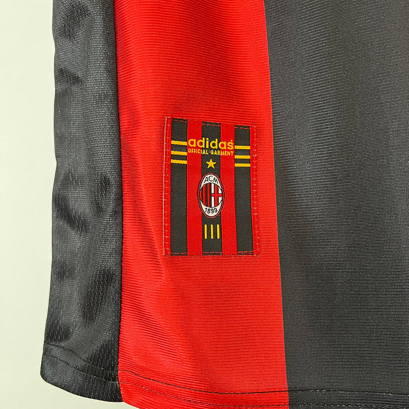 Camisa Retrô AC Milan 1998/99 Home