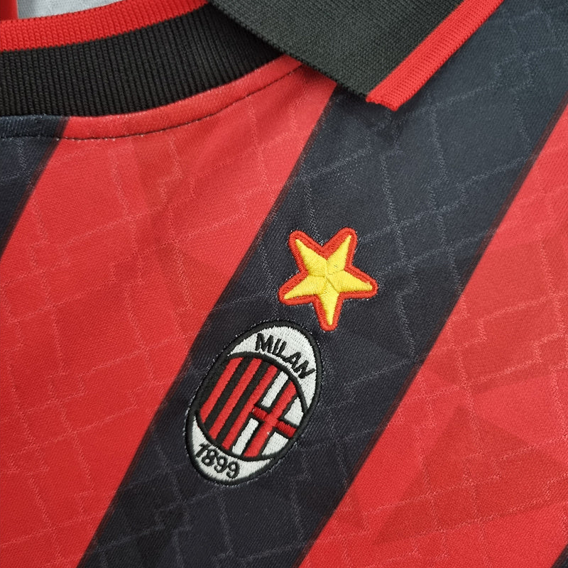 Camisa Retrô AC Milan 1995/96 Home