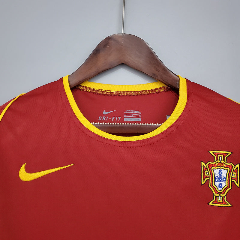 Camisa Retrô Seleção Portugal 2002/02 Home