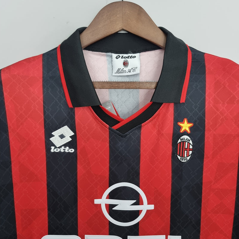 Camisa Retrô AC Milan 1995/96 Home