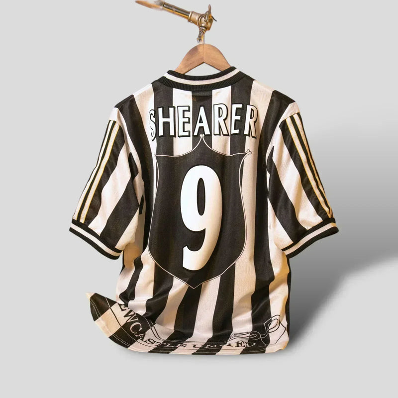 Camisa Retrô Newcastle 1997/99 Home