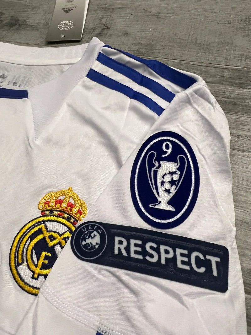 Camisa Retrô Real Madrid 2010/11 Home